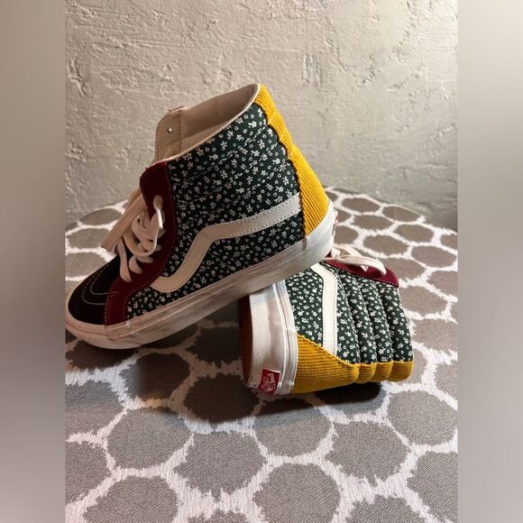 Vans Style 38 High-Tops with Red and Green Accents like new streetwear colorful - Picture 10 of 10